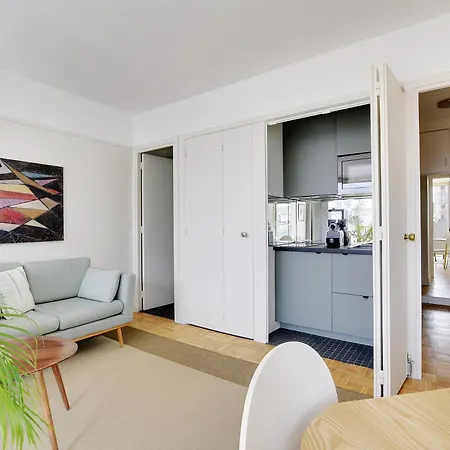 Champs Elysees - Arc De Triomphe Παρίσι