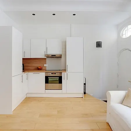 Champs Elysees - Arc De Triomphe Apartment Paris