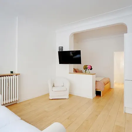 Apartment Champs Elysees - Arc De Triomphe